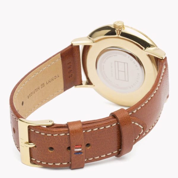 Tommy Hilfiger Men’s Quartz Leather Strap Silver Dial 40mm Watch 1710353 UAE DUBAI AJMAN SHARJAH ABU DHABI RAS AL KHAIMA UMM UL QUWAIN ALAIN FUJAIRAH