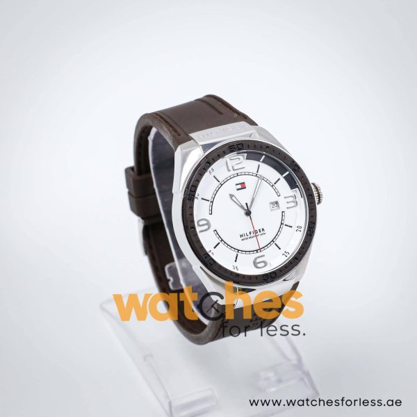 Tommy Hilfiger Men’s Quartz Brown Silicone Strap White Dial 43mm Watch 1790825 UAE DUBAI AJMAN SHARJAH ABU DHABI RAS AL KHAIMA UMM UL QUWAIN ALAIN FUJAIRAH