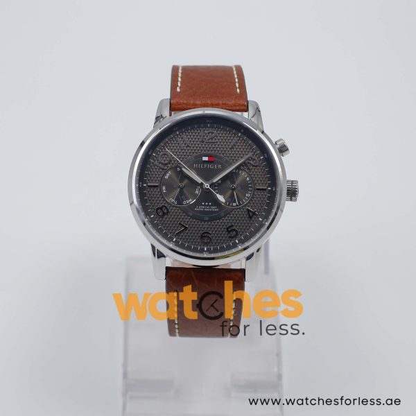 Tommy Hilfiger Men’s Quartz Brown Leather Strap Grey Dial 44mm Watch 1791083 UAE DUBAI AJMAN SHARJAH ABU DHABI RAS AL KHAIMA UMM UL QUWAIN ALAIN FUJAIRAH