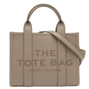 Marc Jacobs The Leather Tote Bag (Size: L26cm, D13cm, H:21cm) H009L01SP21-055