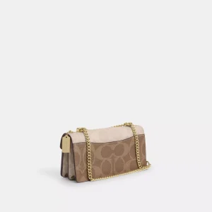 Alternative view of Coach Klare Envelope Crossbody Bag In Blocked Signature Canvas (Size: L26cm, H13.3cm, W7.6cm) CBI99