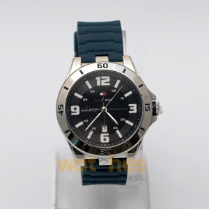 Tommy Hilfiger Men’s Quartz Blue Silicone Strap Dark Blue Dial 46mm Watch 1791062 (Shelf Leftover)